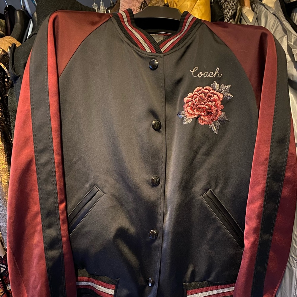 Purchased 2021 Coach Boutique. Never worn. Comes w/ original garment bag.